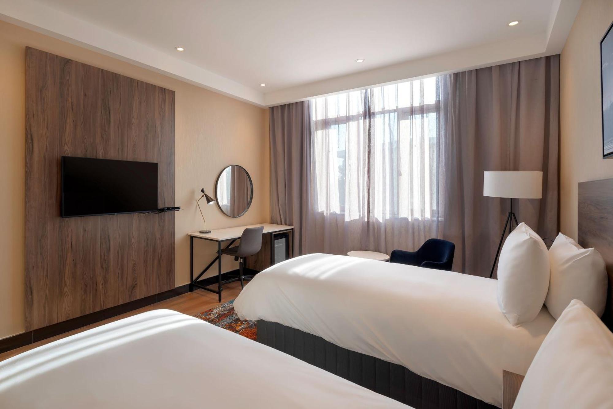 Protea Hotel By Marriott Lusaka International Airport Екстер'єр фото